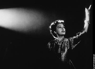 Nora Desmond worships herself on screen.