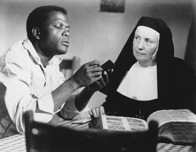 Sidney Poitier and Lilia Skala have a battle of wills. Image: Boston Globe